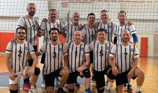 Ege Üniversitesi Voleybol Takımı Finale Yükseldi!