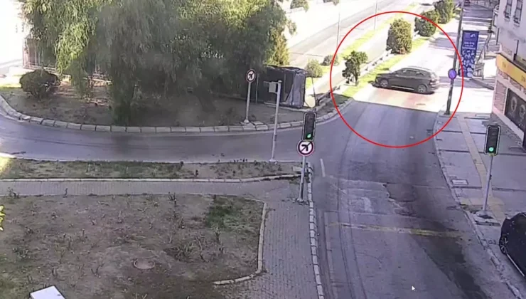 İzmir’de Köprüde Otomobil Kazası: Son Durum!