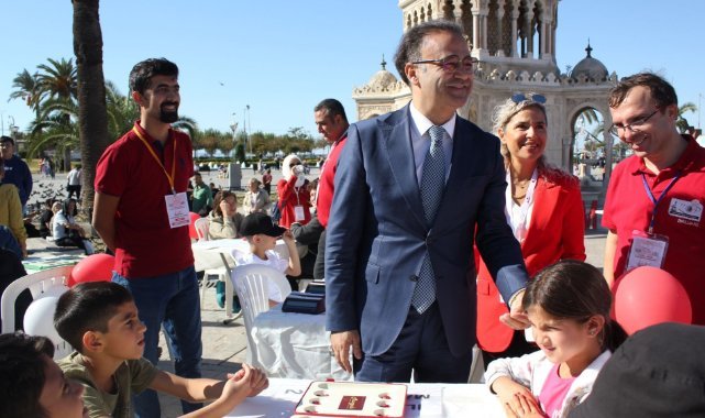 İzmir’de 15 Bin Öğrenci Zeka Oyunları Turnuvası!