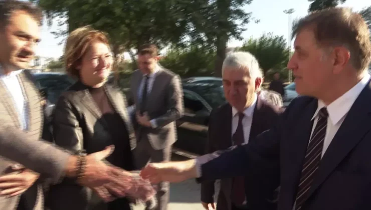 Bergama’da İhtiyaçlar Tartışıldı, Hizmet Vurgusu!