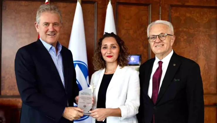 İZTO, 100 Bin Üye ile Tarihine Yeni Bir Sayfa Açtı!