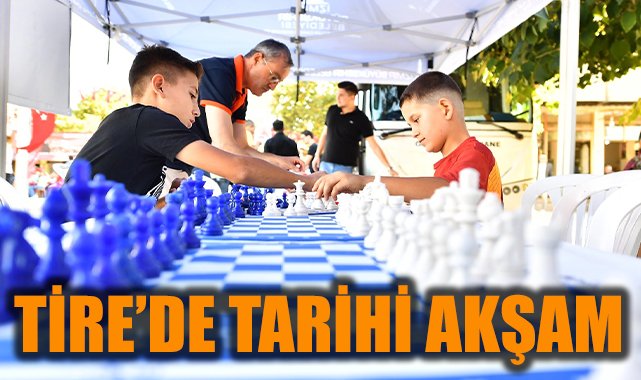 İzmir’de 101. Cumhuriyet Coşkusu Şenliği!