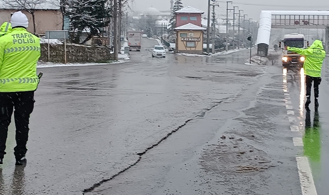 Kuvvetli Kar Yağışı: 6 İlde Ağır Araçlara Yasak!