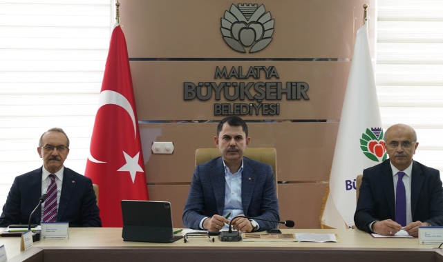 Bakan Kurum’dan Beton Fırsatçılarına Sert Mesaj!