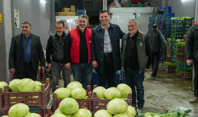 Başkan Zeyrek’ten Hal Esnafına Ramazan Ziyareti