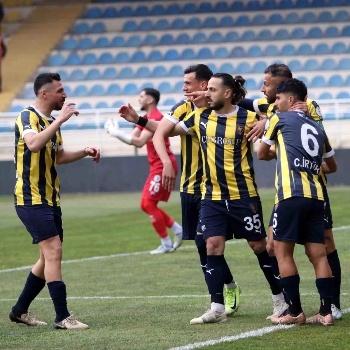 Bucaspor 1928 Hedefe 7 Puan Uzaklıkta Kaldı