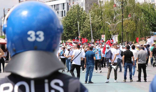İstanbul’da Toplantı ve Gösteriler Yasaklandı!