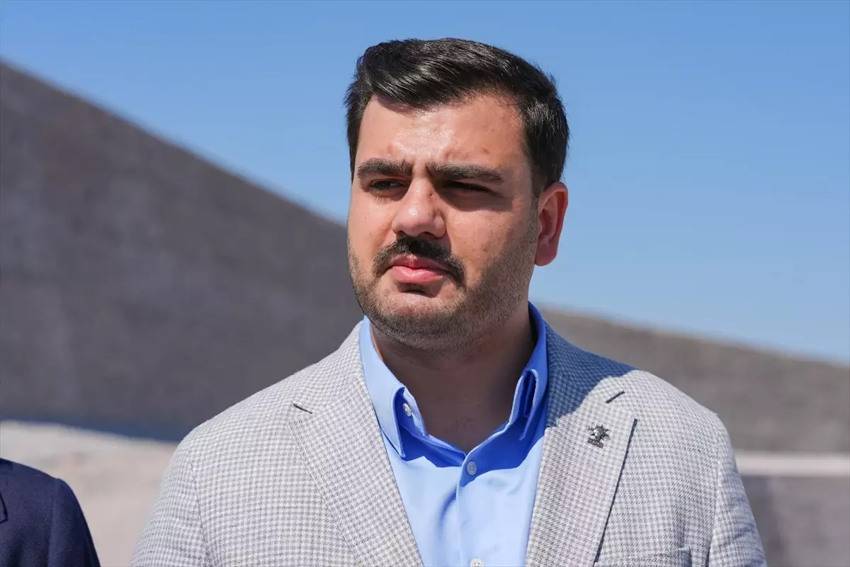 Dikili’de Tarım Devrimi: 15 Milyar Dolar Yatırım!