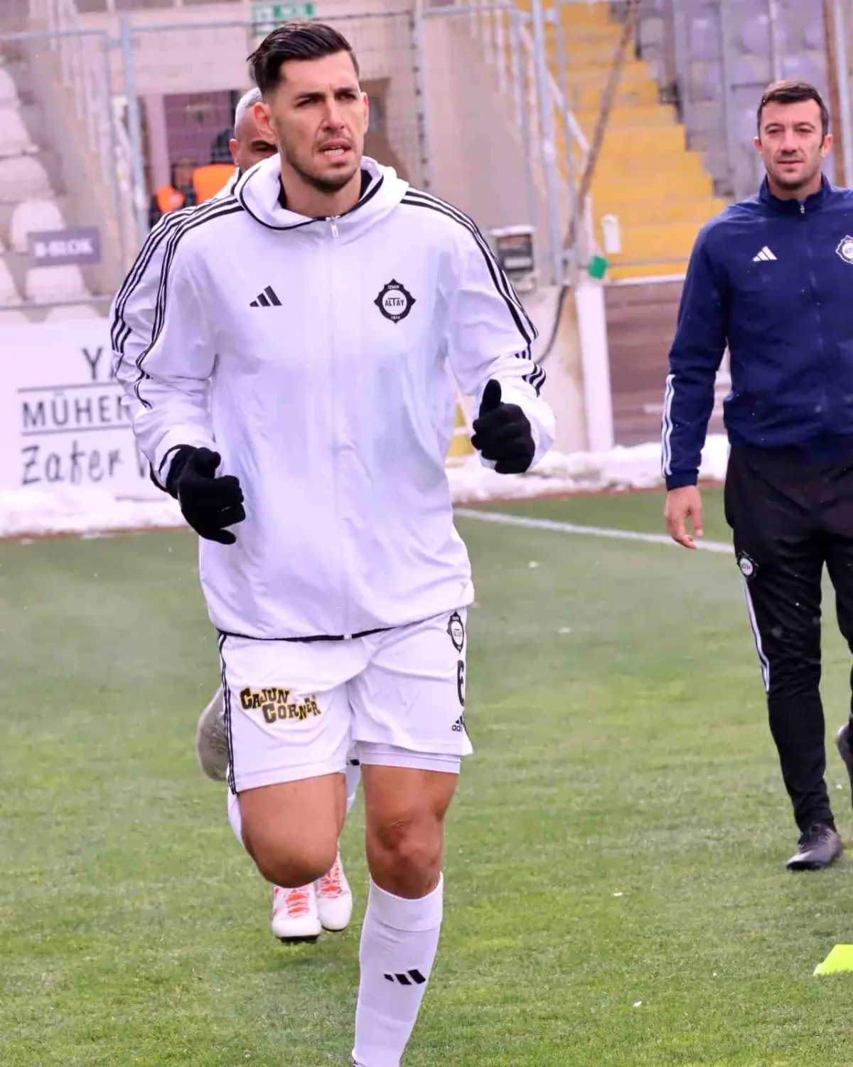 Ceyhun Gülselam Afyon Kampında Yer Almıyor!