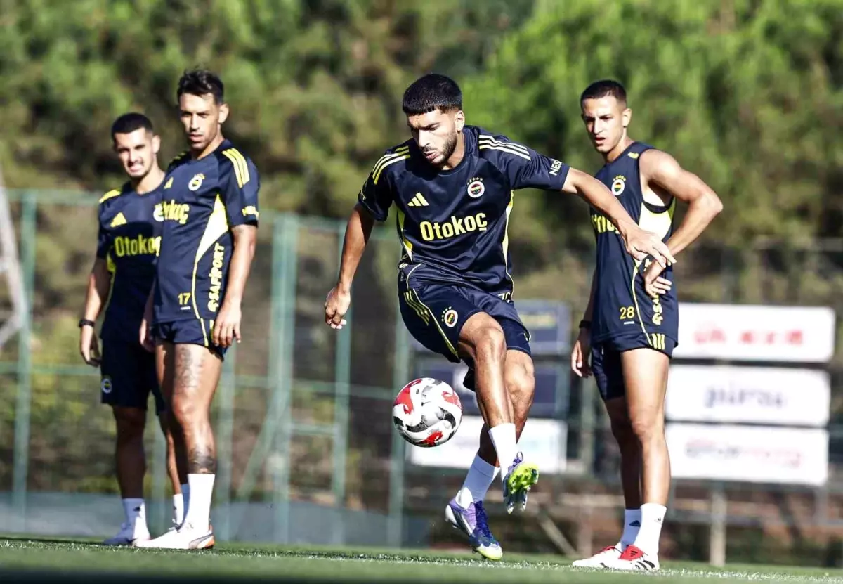 Fenerbahçe Göztepe Maçı için Hazırlıklarını Tamamladı!