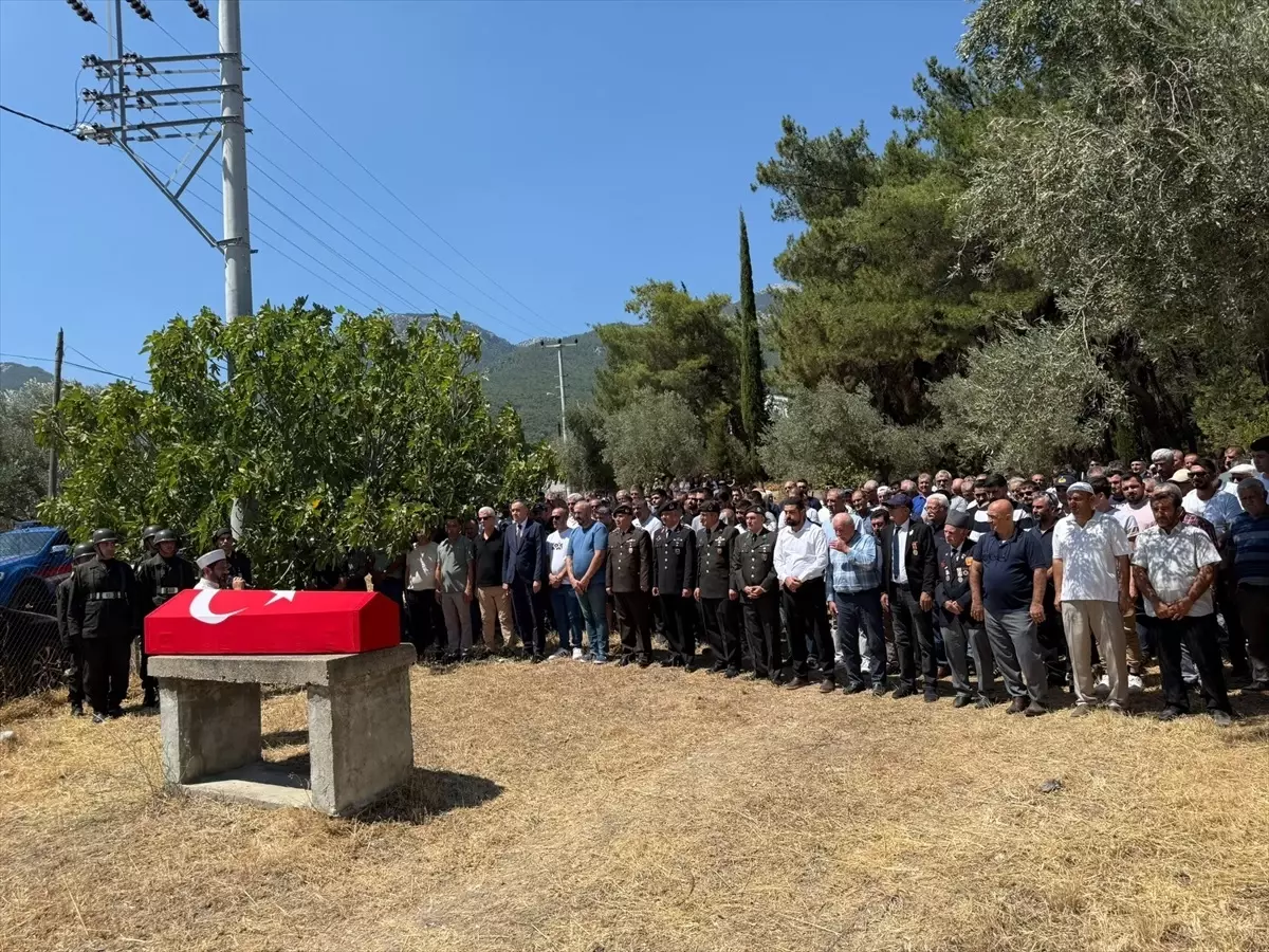 Veteran Gazimiz Mehmet Akif Aydemir Son Yolculuğuna Uğurlandı