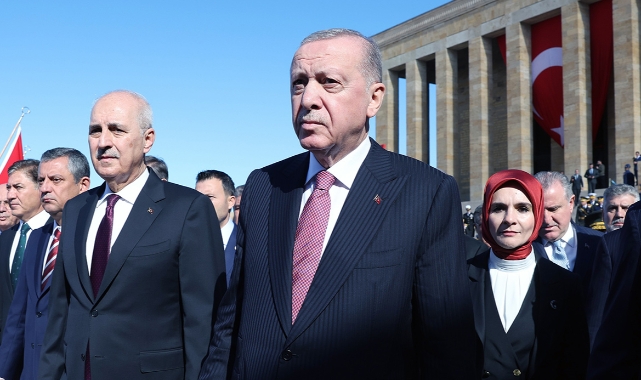 Erdoğan’dan Anıtkabir’de Duygu Dolu Anlar