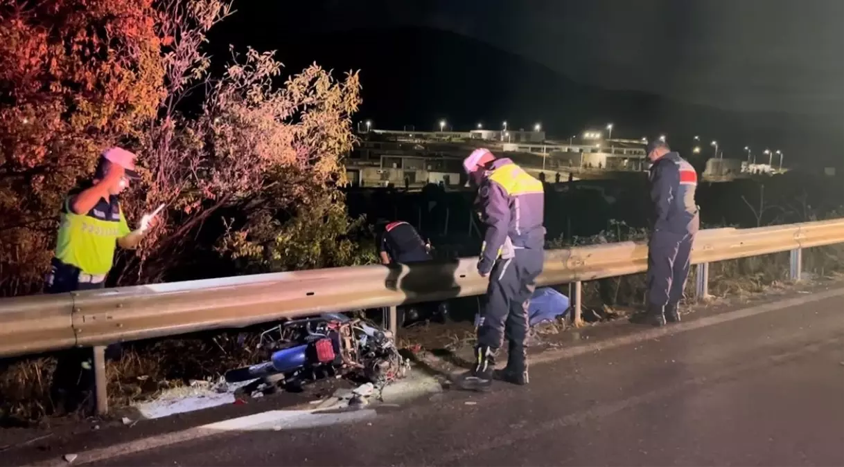 İzmir’de Elektrikli Bisiklet Kazasında 2 Ölü!