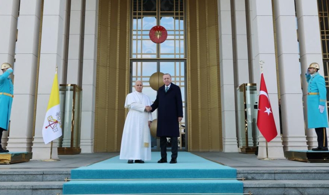 Erdoğan ve Papa 14. Leo’dan Tarihi Buluşma!