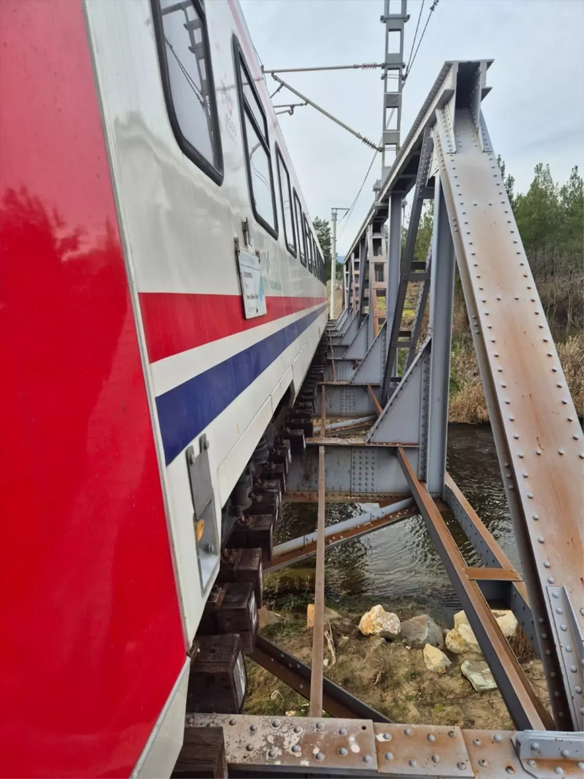 Tren Kazasında 79 Yaşındaki Adam Hayatını Kaybetti