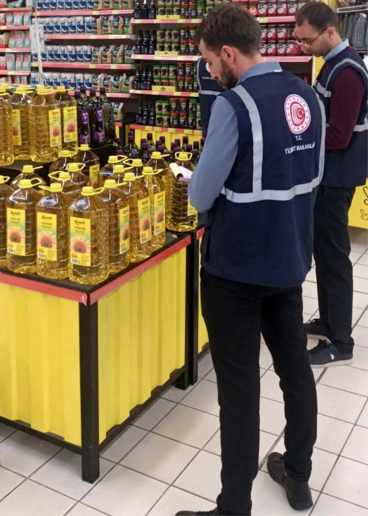 İzmir’de Fahiş Fiyat Artışlarına Sıkı Denetim!