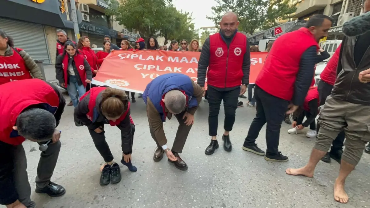 İşçilerden ‘Çıplak Ayak Yürüyüşü’ ile Hak Arayışı