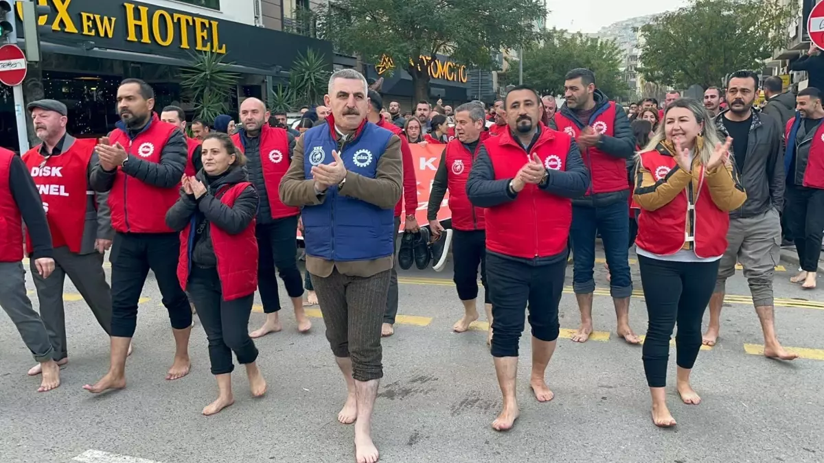 İzmir İşçilerinden Hak Arayışı: Yalın Ayak Eylemi