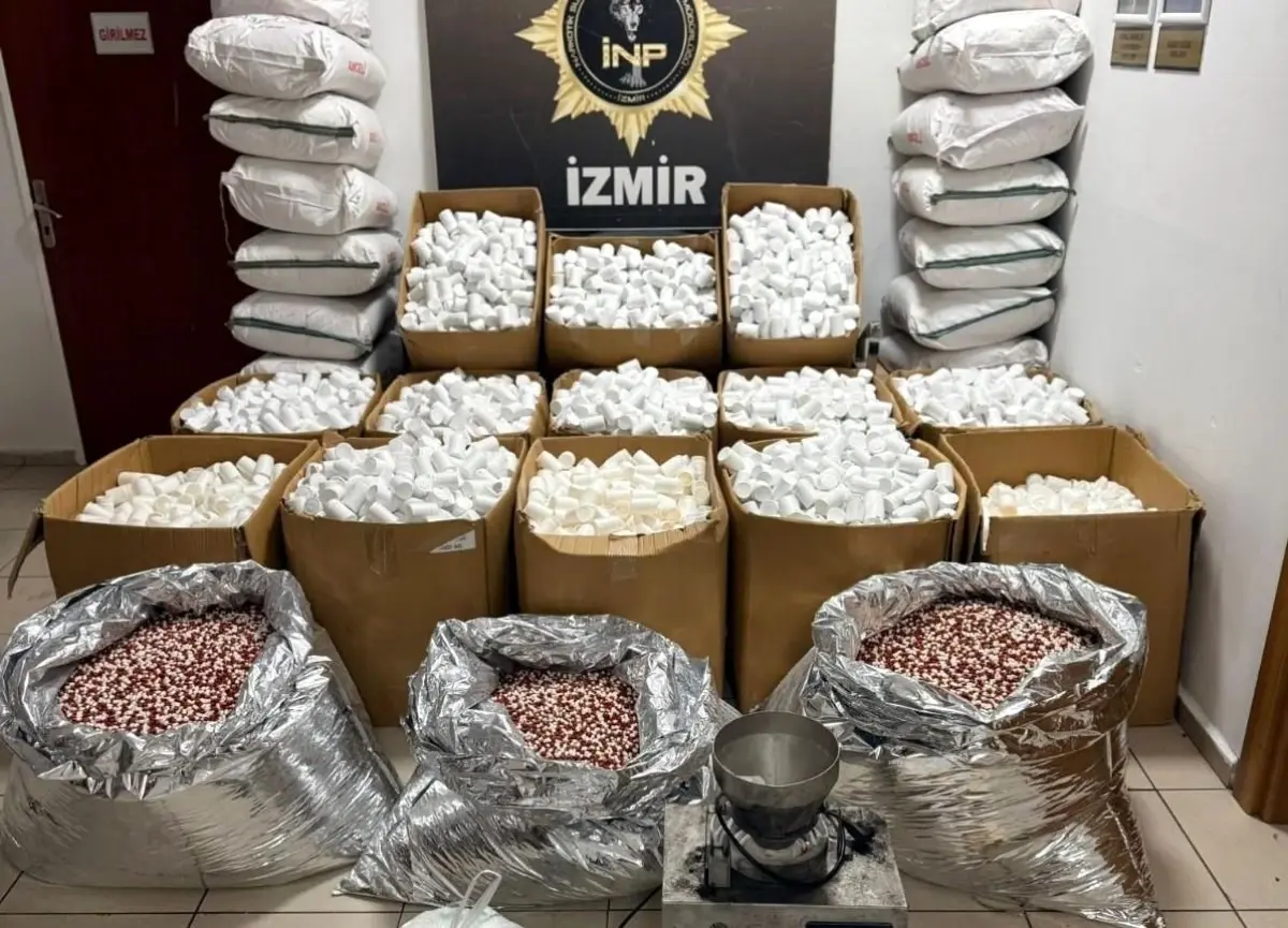 İzmir’de 2.3 Milyon Uyuşturucu Hap Ele Geçirildi!