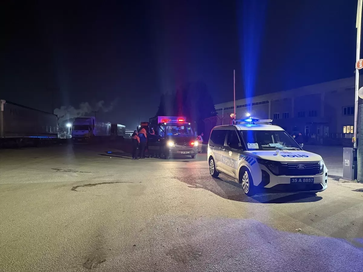 Kemalpaşa’da Kimyasal Sızıntı: 5 İşçi Hastaneye!