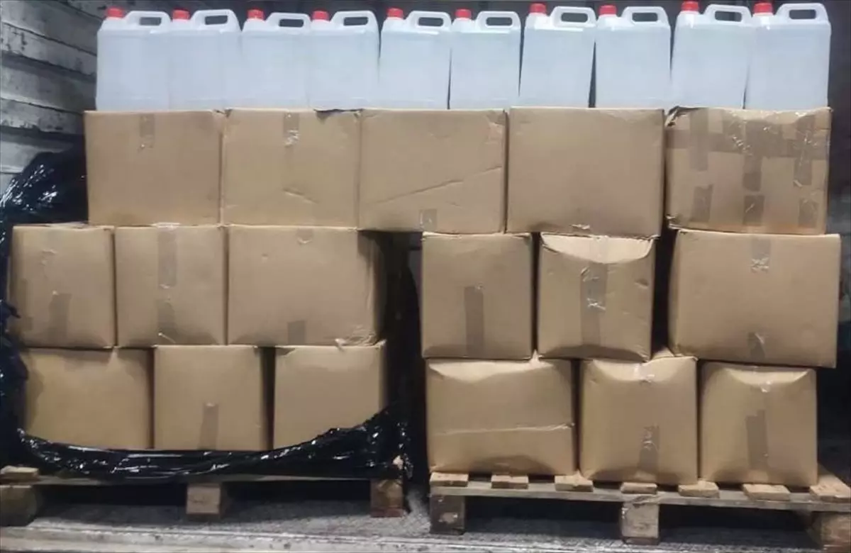 Bornova’da 860 Litre Sahte İçki İmalatı Ele Geçirildi!