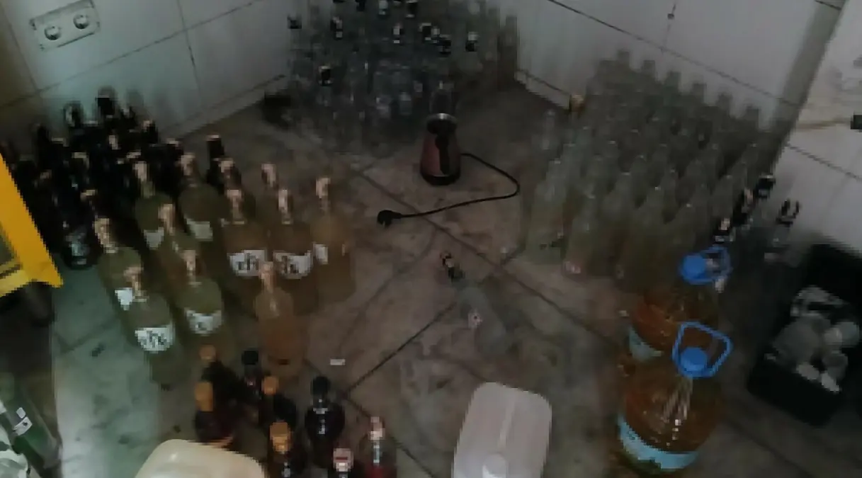 İzmir’de Yılbaşı Öncesi Sahte İçki Operasyonu!