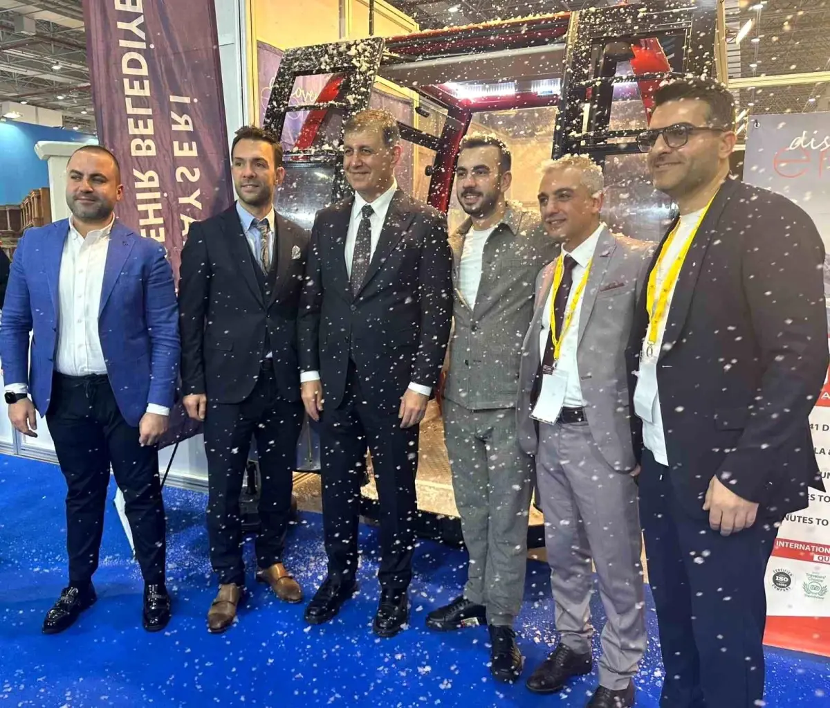Kayseri, İzmir Turizm Fuarı’nda Büyük İlgiyi Topladı!