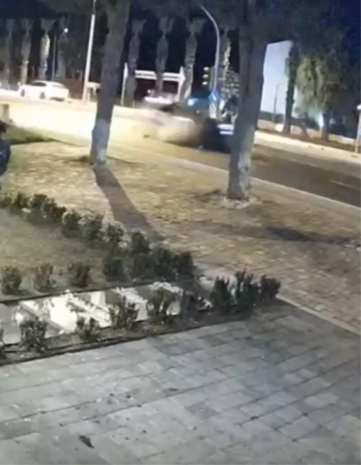 Seferihisar’da Motosiklet Kazası: Kadın Sürücü Hayatını Kaybetti