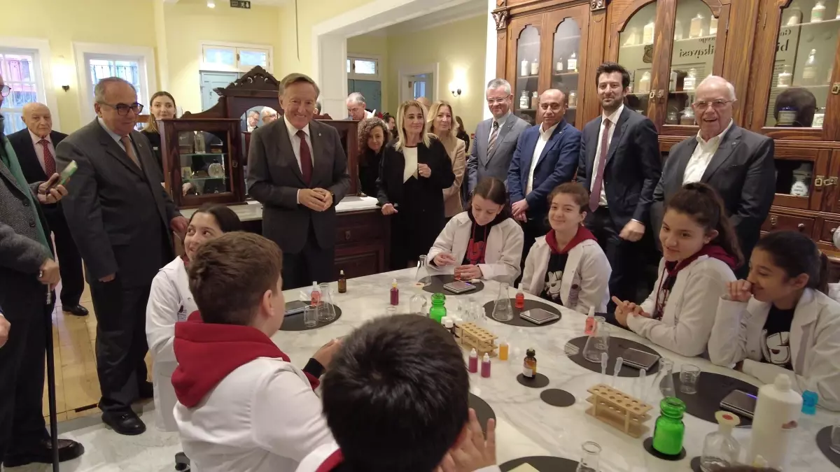 Eczacıbaşı’nın İzmir’deki Yenilikçi Merkezi Açıldı!