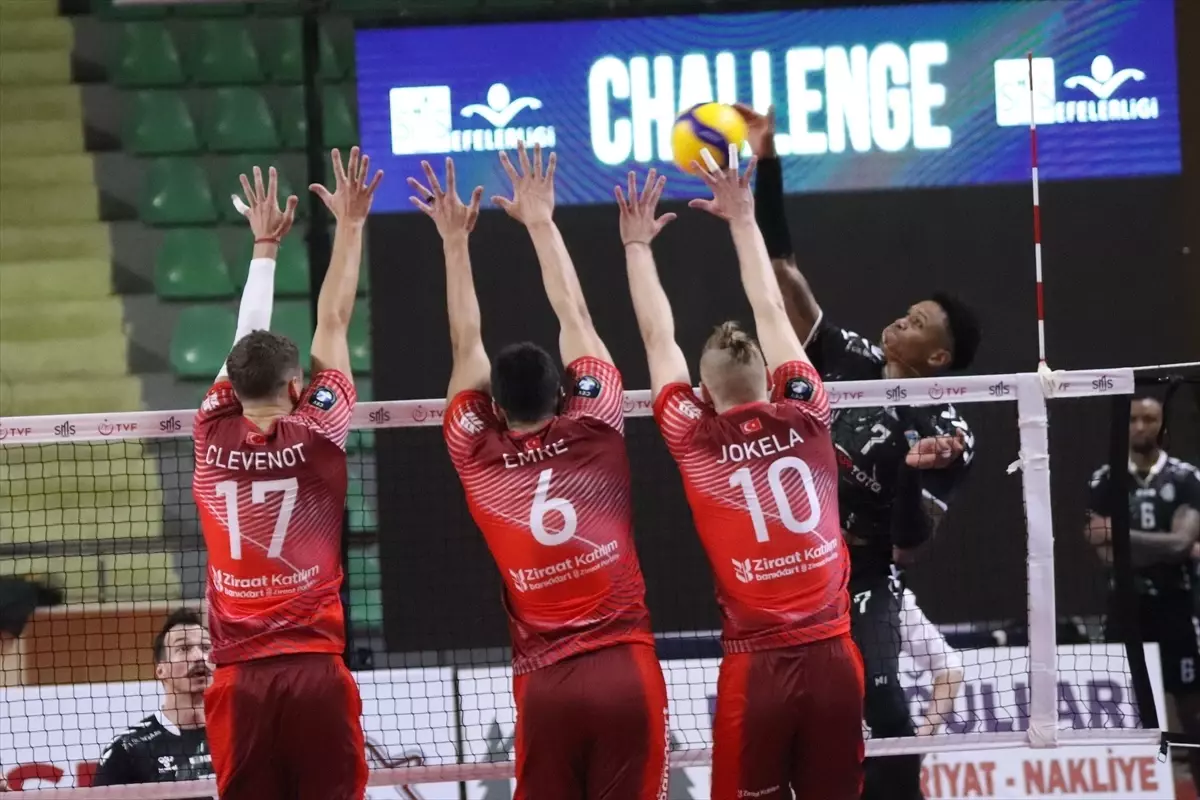 Ziraat Bankkart Deplasmanda Gücünü Gösterdi!