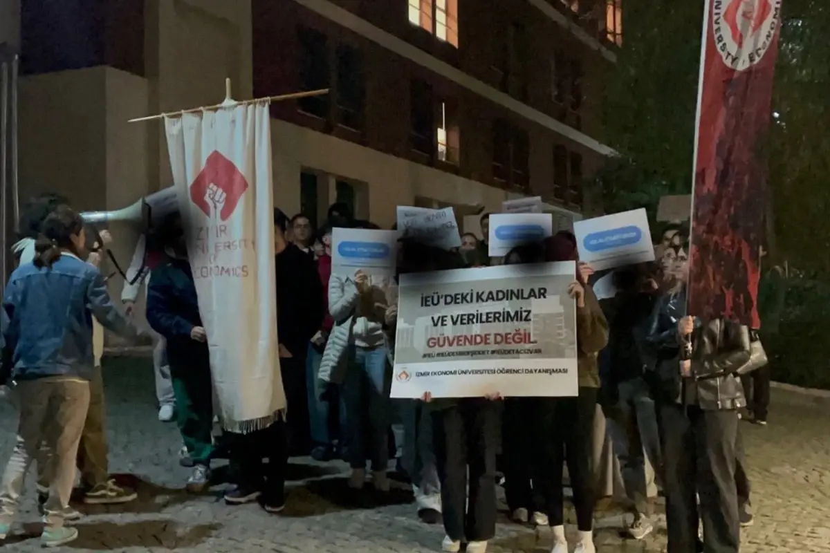 İzmir’de Veri Sızıntısı: Öğrenciler İsyanda!