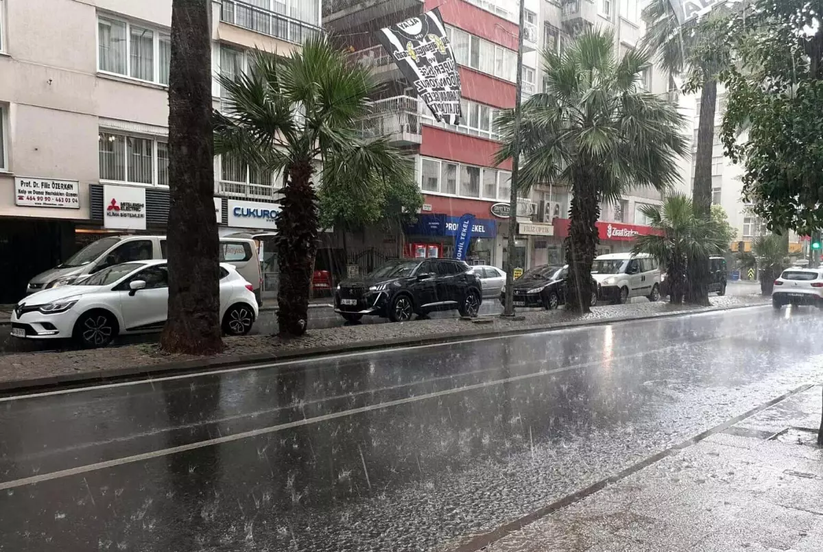 İzmir’de Sağanak Yağış Uyarısı: Dikkatli Olun!