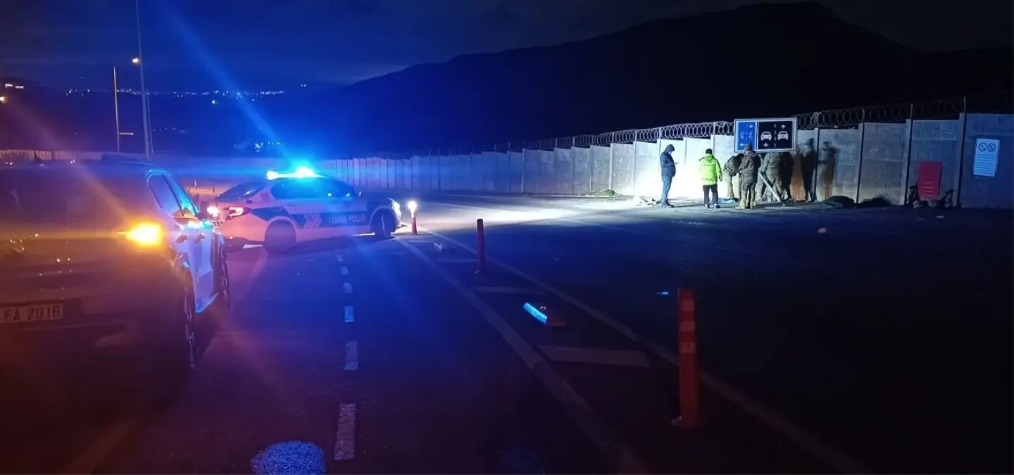 Foça’da Motosiklet Kazası: 1 Kişi Hayatını Kaybetti