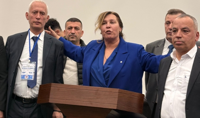 İzmir Kahveciler Odası’nda Seçim Tartışmaları