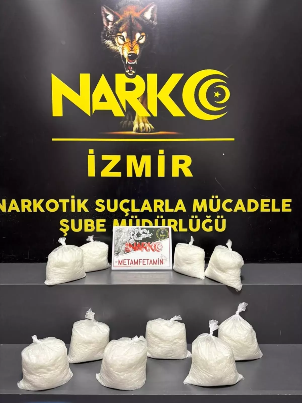 İzmir’de Kargoda 9.6 Kilo Uyuşturucu Ele Geçirildi!