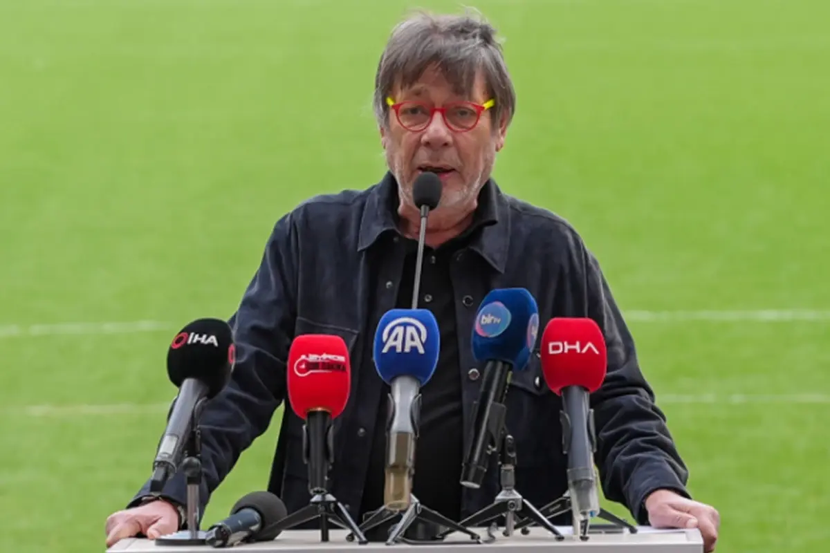 Arda Turan İzmir’de Göztepe’yi Ziyaret Edecek!