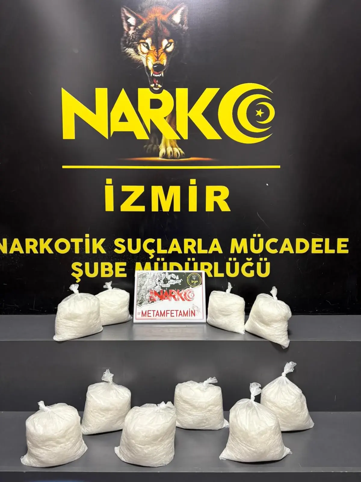 İzmir’de Kargoda 9.6 Kilo Uyuşturucu Ele Geçirildi!