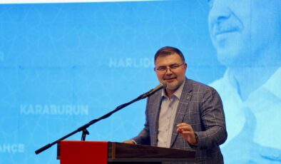 İzmir’de AK Parti teşkilatı buluştu: Yeni dönem planı açıklandı