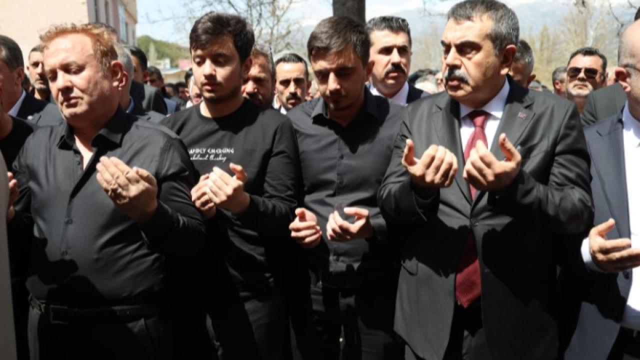 Öğretmen Ayla Kara, Saldırıda Hayatını Kaybetti