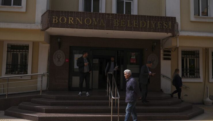 Bornova Belediye Başkanı’na Adli Kontrol Kararı