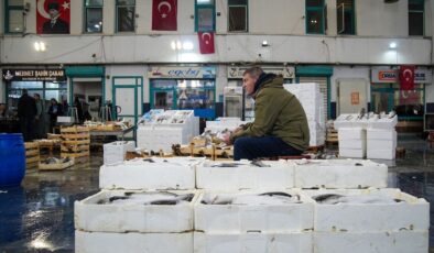 Ege Balıkçıları, Bereketli Sezonu Kutluyor!