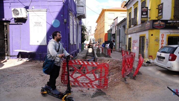 Alsancak’ta Altyapı Çalışmaları Esnafı Zorluyor!