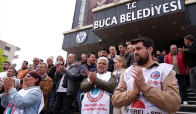 İzmir’de Memurlar, Alacaklar İçin İş Bıraktı!