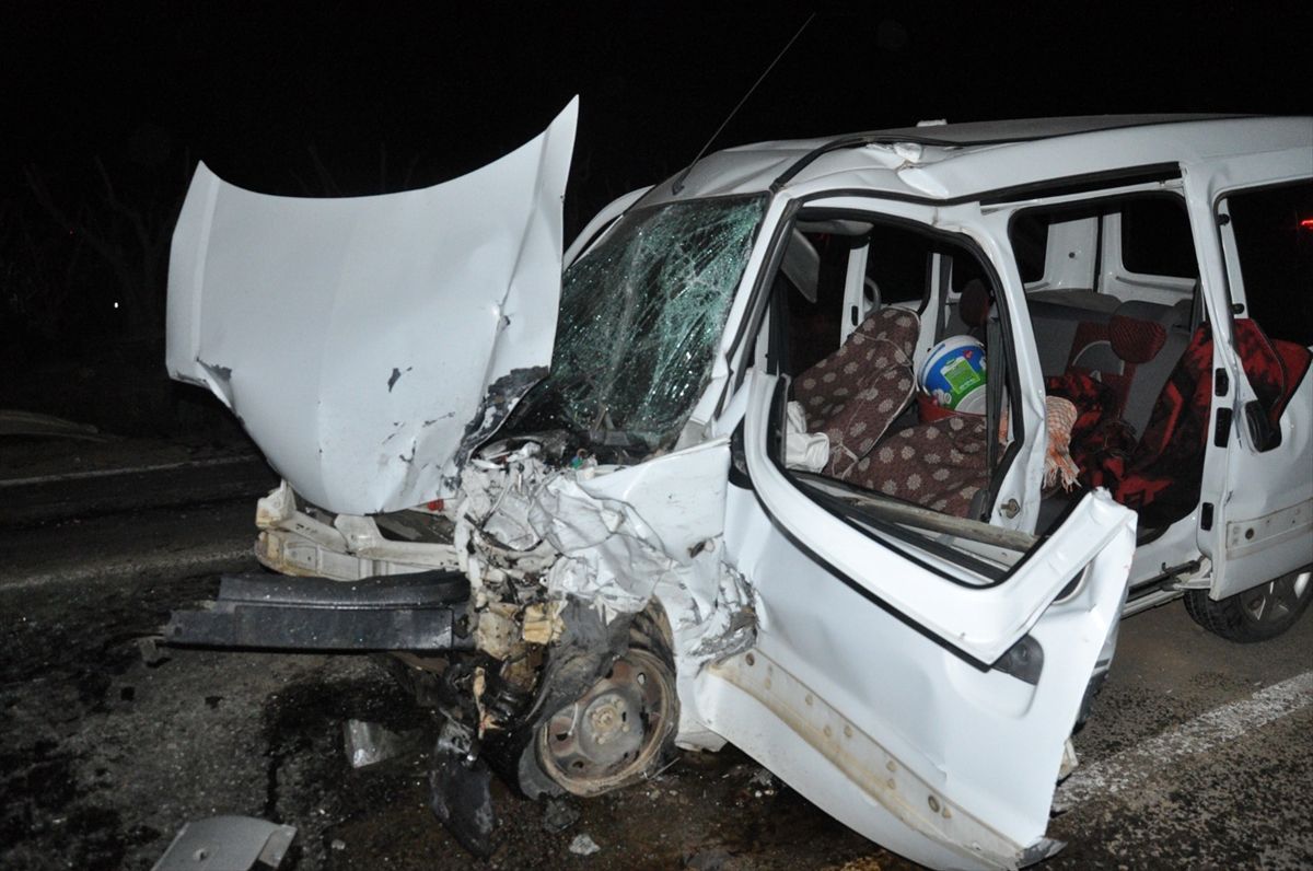 Ödemiş’te Kaza: 4 Kişi Yaralandı