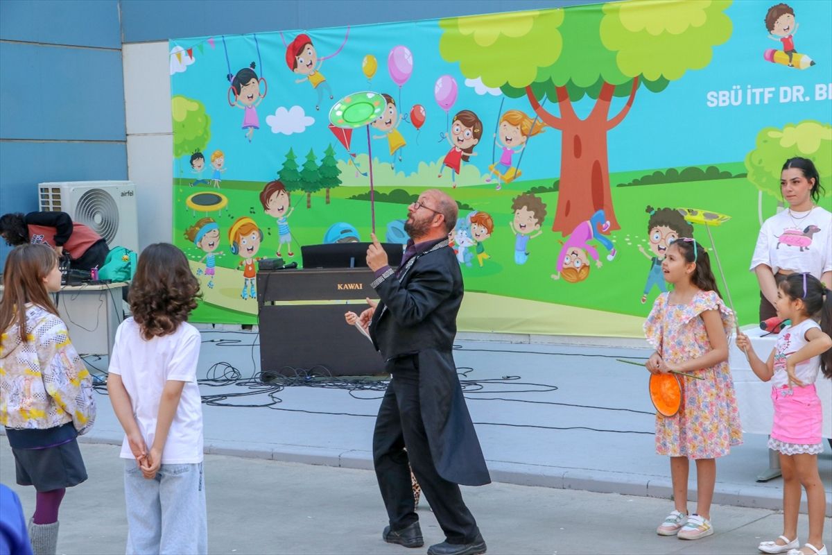 23 Nisan’da Hastanede Renkli Çocuk Bayramı!