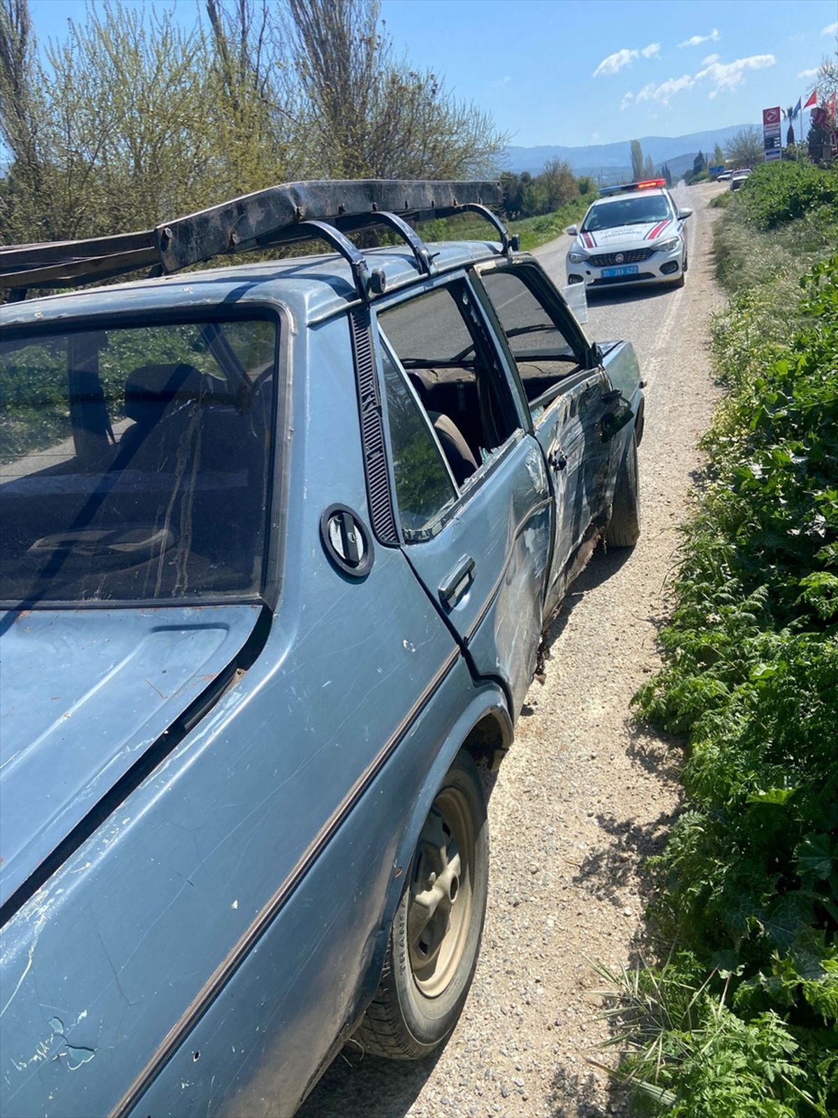 İzmir’de Feci Trafik Kazası: İki Yaralı!