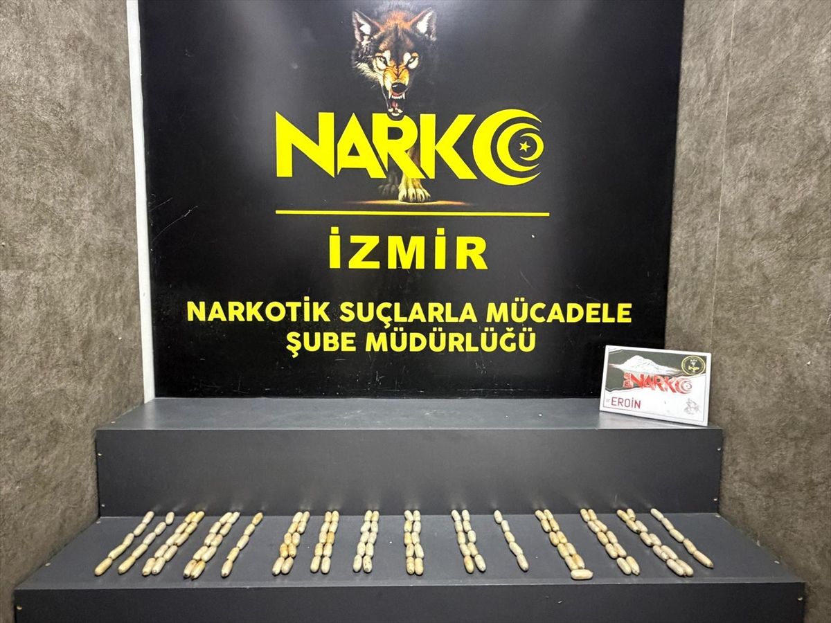 İzmir’de Uyuşturucu Kapsülleriyle İki Tutuklama!