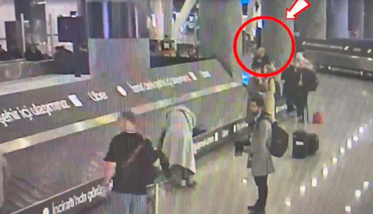 İzmir’de Havalimanında 127 Kapsül Uyuşturucu Yakalandı