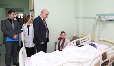 İzmir Sağlık Müdürü’nden Hastaneye Ziyaret Açıklaması!