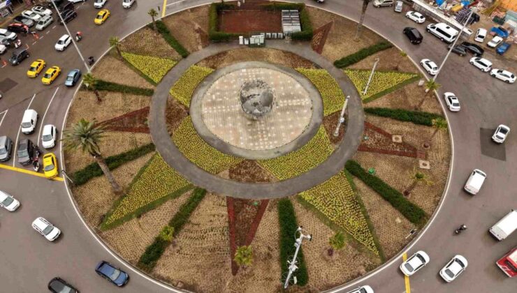 İzmir 9 Eylül Meydanı’nda Yeşil Devrim!